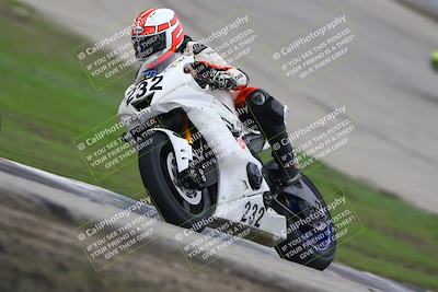 media/Nov-29-2025-TrackDaz (Sat) [[10ae2d9bce]]/B Group/Session 3 (Outside Grapevine)/